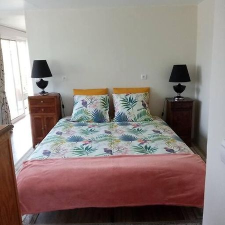Chalet Pour Deux Personnes Saint-Pierre-du-Lorouër Extérieur photo