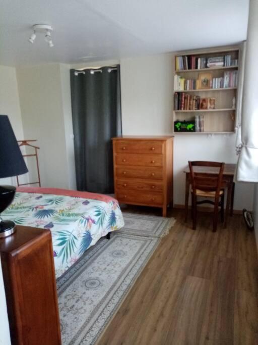 Chalet Pour Deux Personnes Saint-Pierre-du-Lorouër Extérieur photo